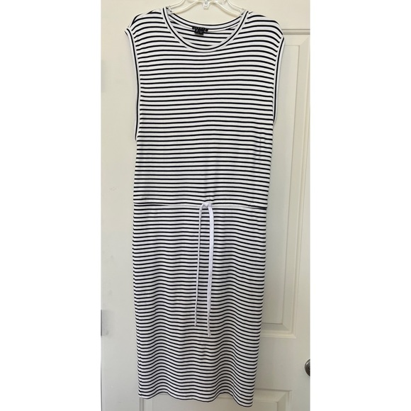 Theory Dresses & Skirts - Theory Caneil Classic Pima Cotton Striped Dress - M